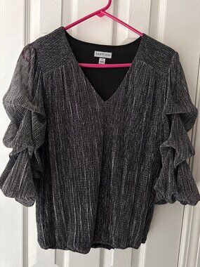 Sam and Jess Silver and black Shimmery Top Size Small